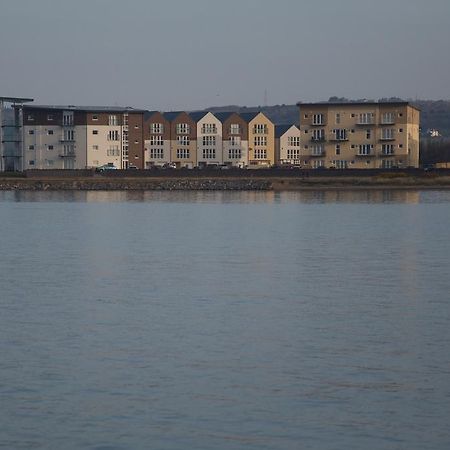 Traeth Bychan Apartment Лланелли Экстерьер фото