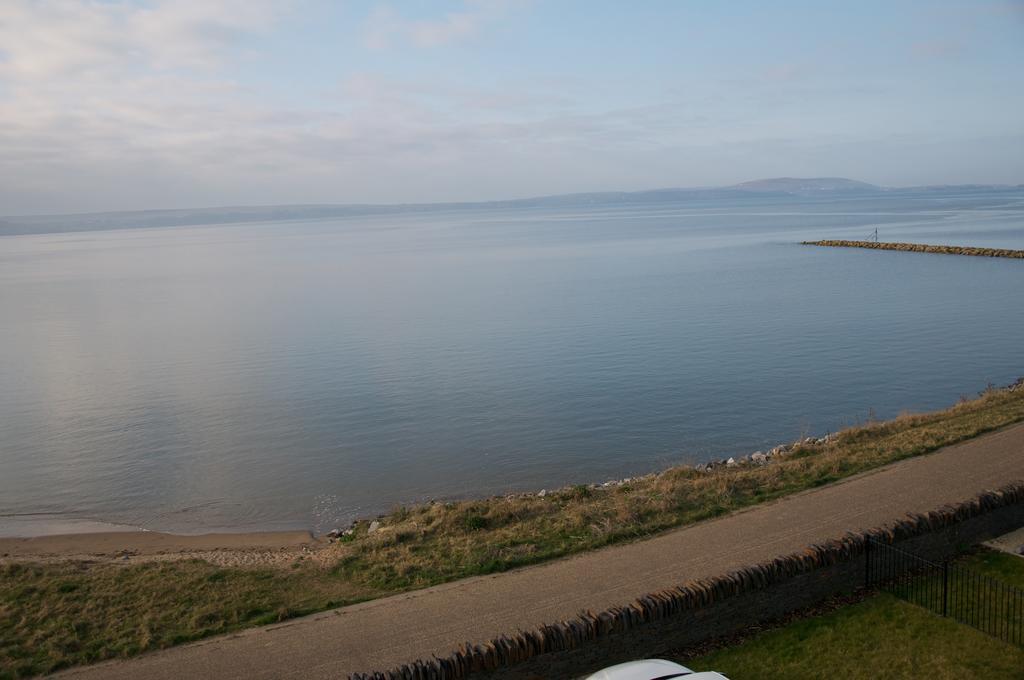 Traeth Bychan Apartment Лланелли Экстерьер фото